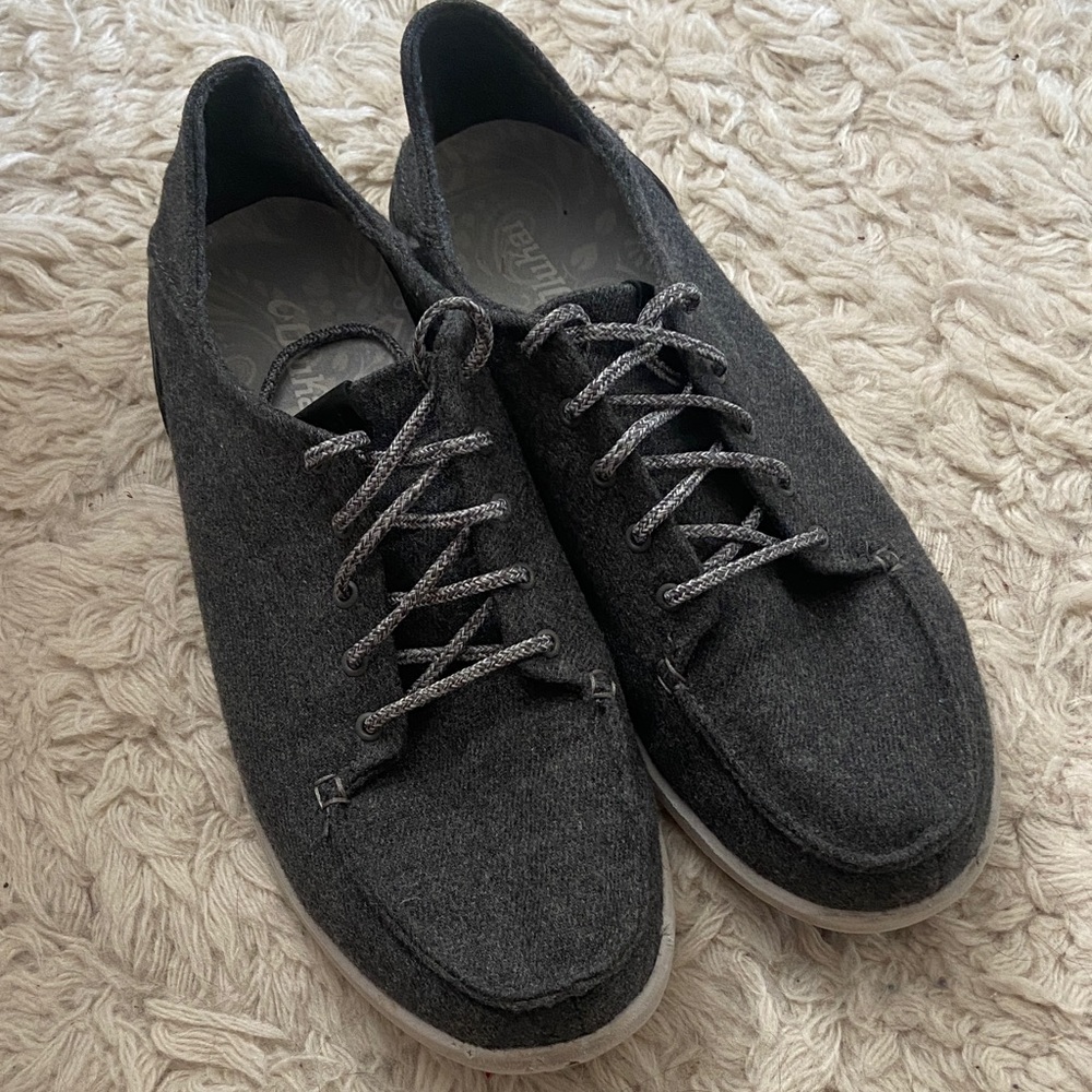 Olukai Mens Manoa Hulu lace up sneakers